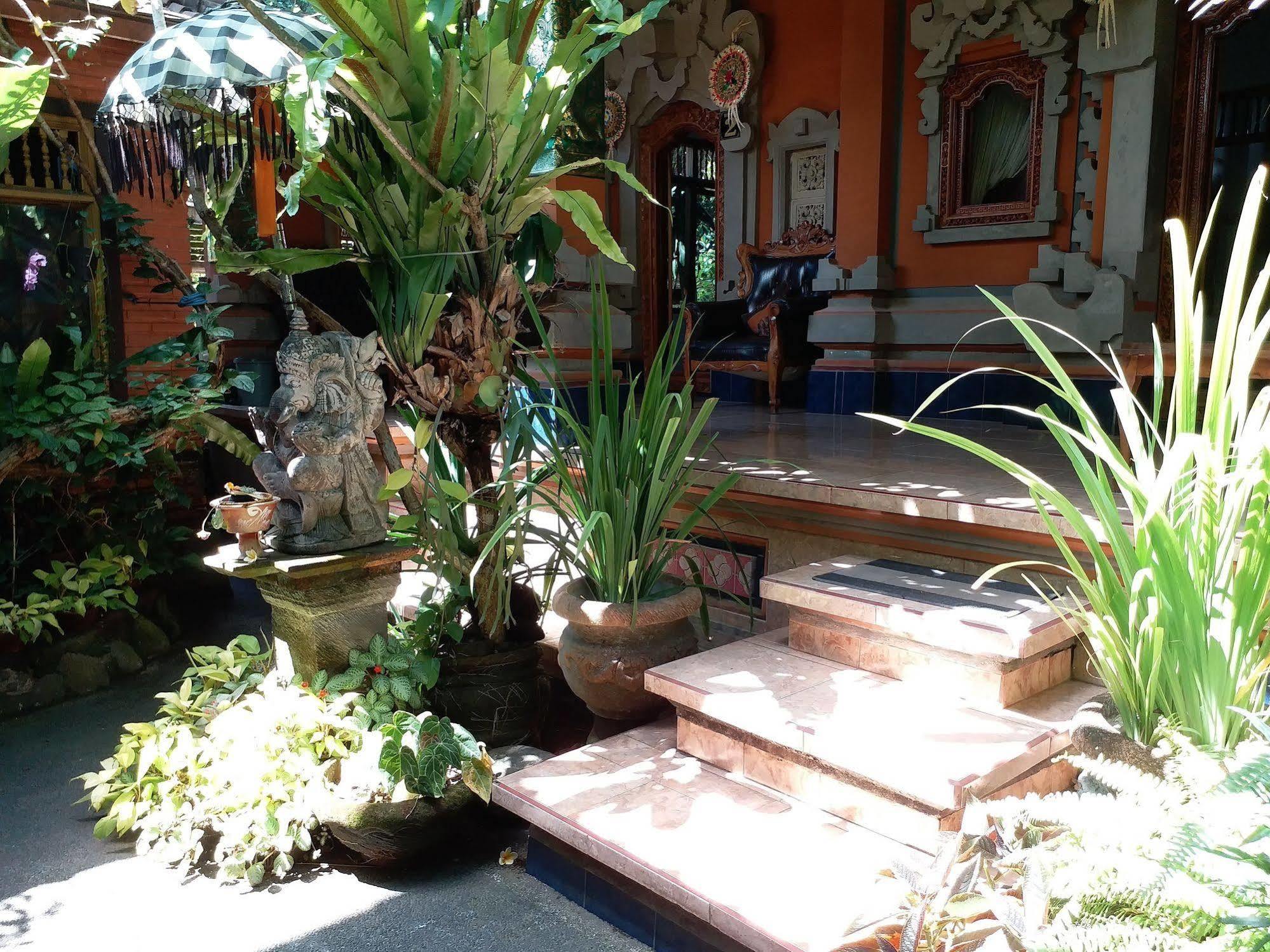 Praety Home Stay Ubud Extérieur photo
